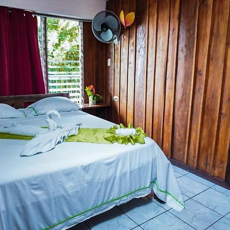 Hospedaje Angeluz Quesada  Ngoại thất bức ảnh