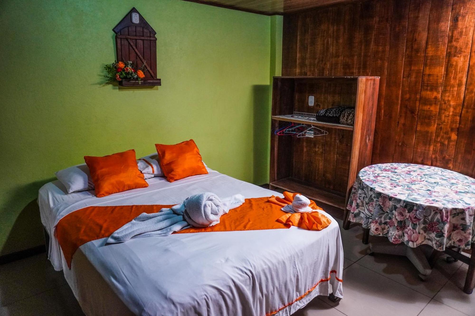 Hospedaje Angeluz Quesada  Ngoại thất bức ảnh