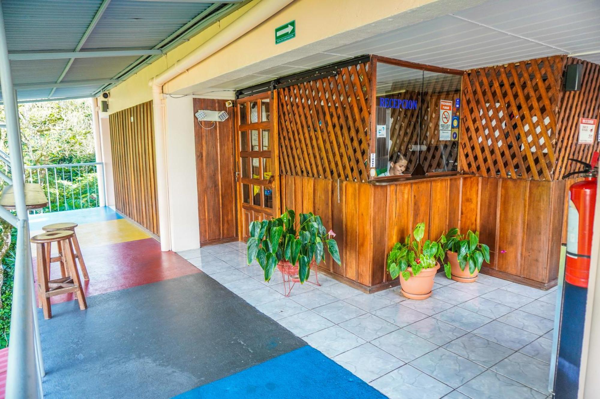 Hospedaje Angeluz Quesada  Ngoại thất bức ảnh